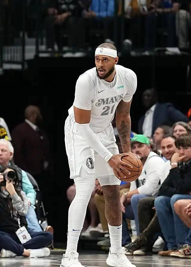 包含加时末段突围战来临；达拉斯独行侠围绕NBA常规赛造点机会；态度坚定；纪律约束更严格的词条